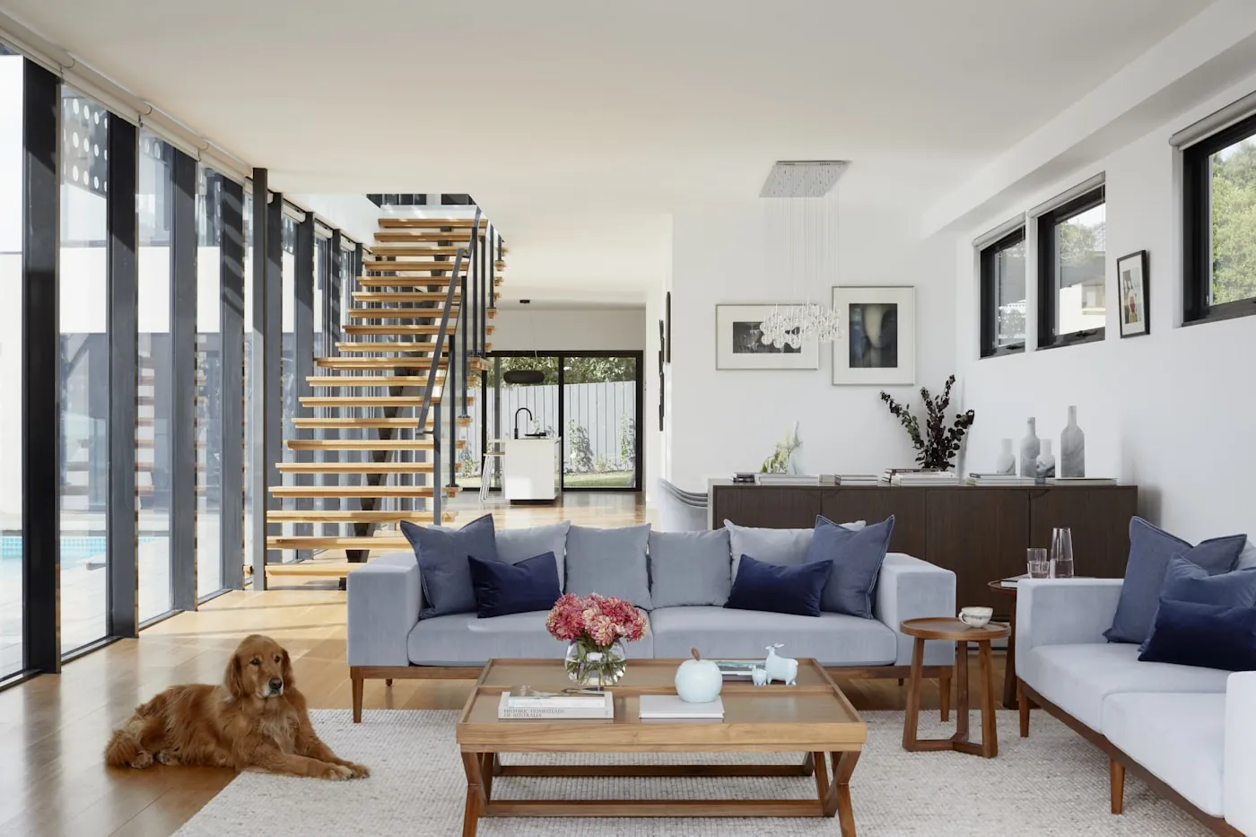 Intérieur d'un logement neuf conforme RE2020